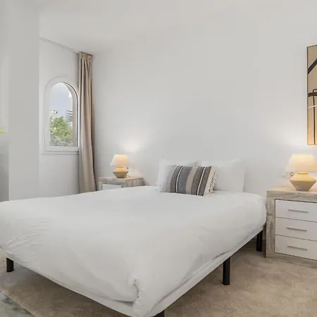 Vivi Homes - Picasso Apartment *